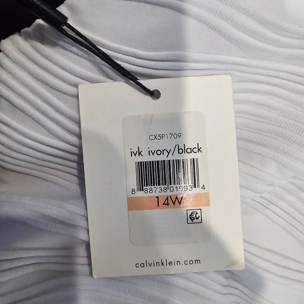 NEW with Tags Calvin Klein Sleeveless PLUS 14W Dress - Picture 2 of 5